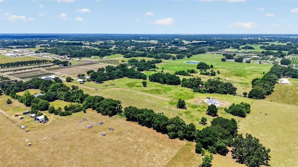 7755 CR 714 Center Hill, FL 33514
