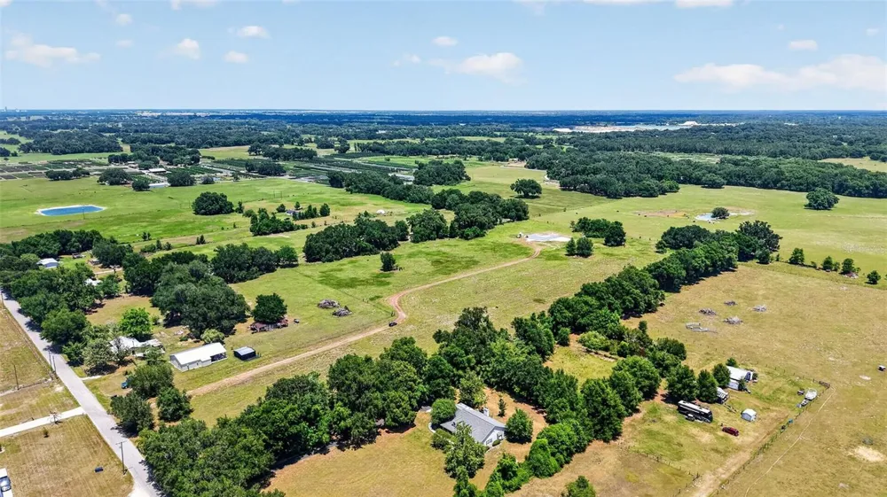 7755 CR 714 Center Hill, FL 33514