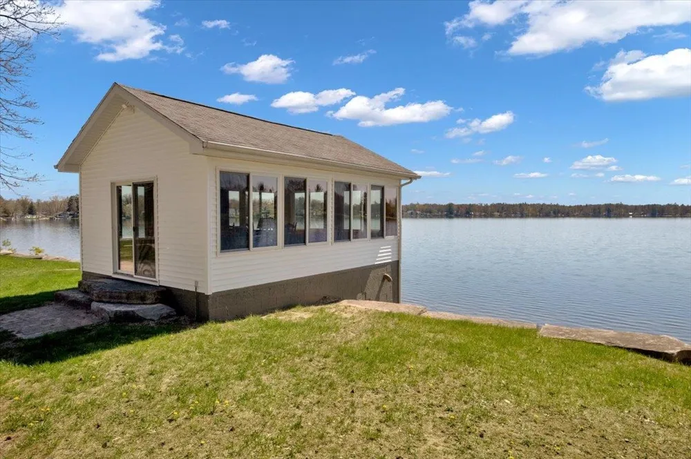 5033 Bliss Lane Plainfield Township, MI 48739