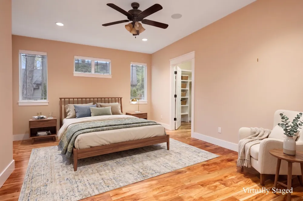 6860 Peninsula Drive Peninsula Township, MI 49686