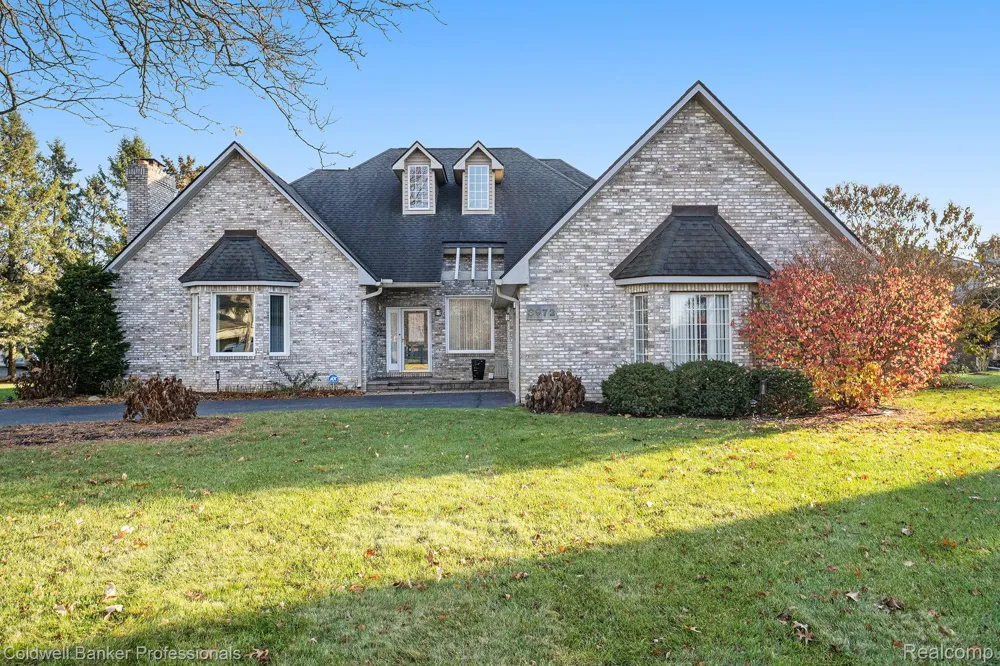 3972 Chevron Drive Highland Charter Township, MI 48356