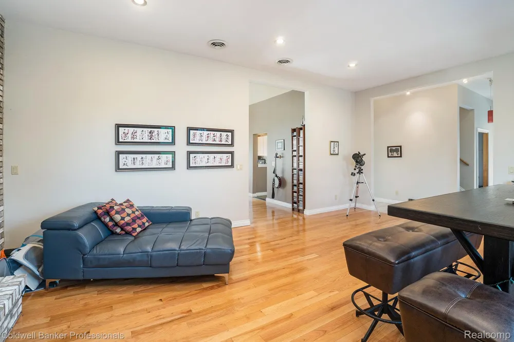 3972 Chevron Drive Highland Charter Township, MI 48356