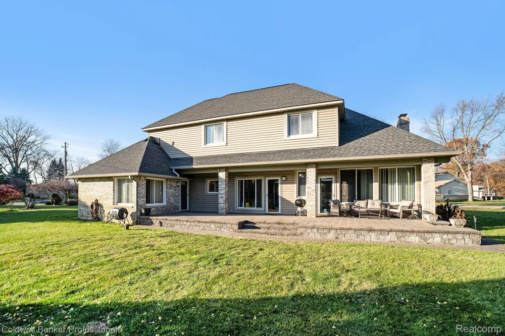 3972 Chevron Drive Highland Charter Township, MI 48356