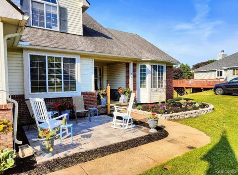 221 Maplewood Drive
