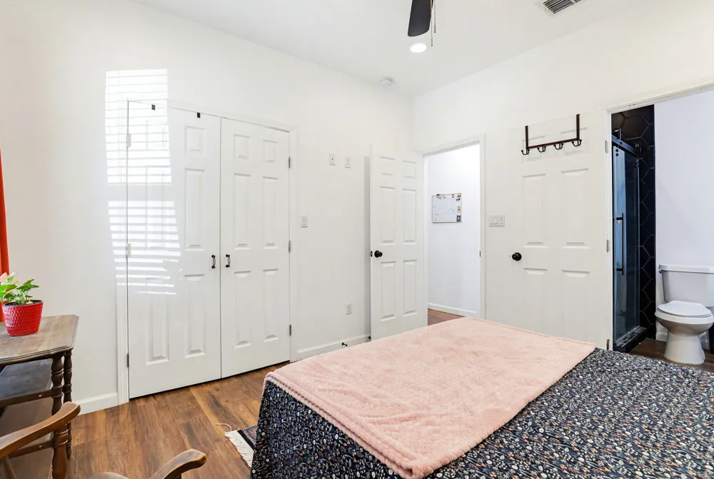 303 Pine Avenue Luling, TX 78648