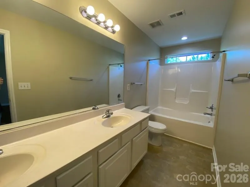 112 Sunridge Drive Mooresville, NC 28117