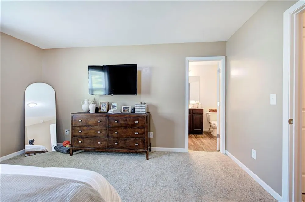 208 Grand Central Way Cartersville, GA 30120
