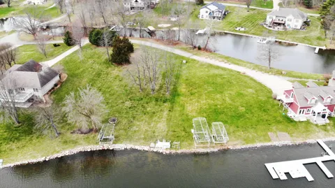 Grandview Court