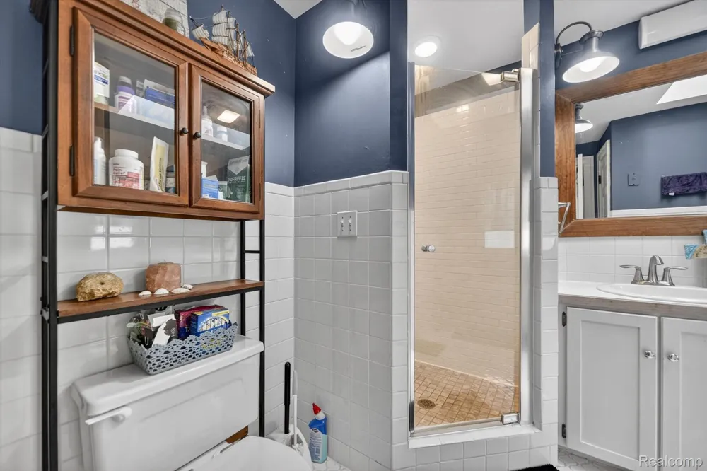 1404 Harvard Road East Lansing City, MI 48823