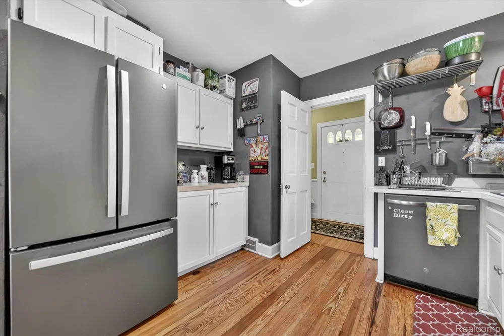 1404 Harvard Road East Lansing City, MI 48823