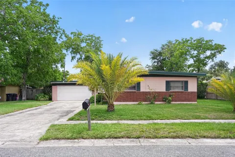 580 GARDENIA CIRCLE