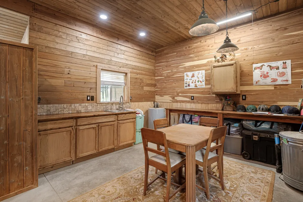 642 Beach Bottom Rd Watertown, TN 37184
