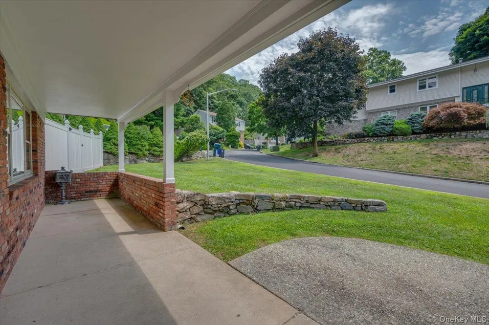 7 Shaw Lane Irvington, NY 10533