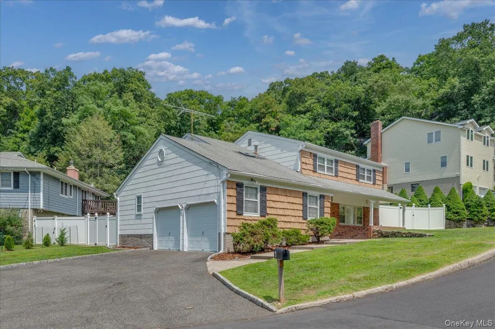7 Shaw Lane Irvington, NY 10533