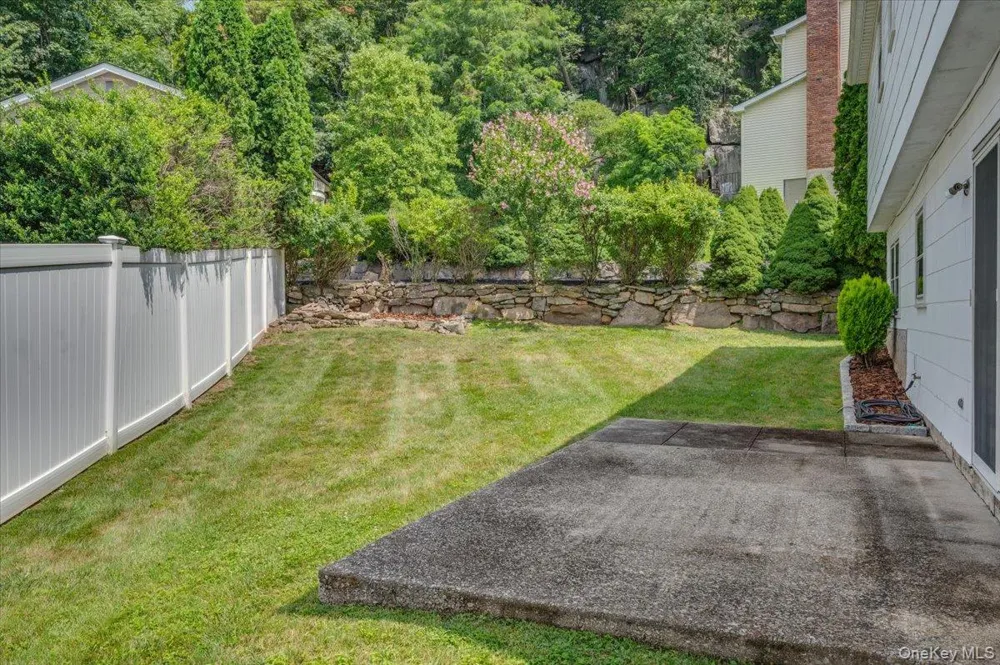 7 Shaw Lane Irvington, NY 10533