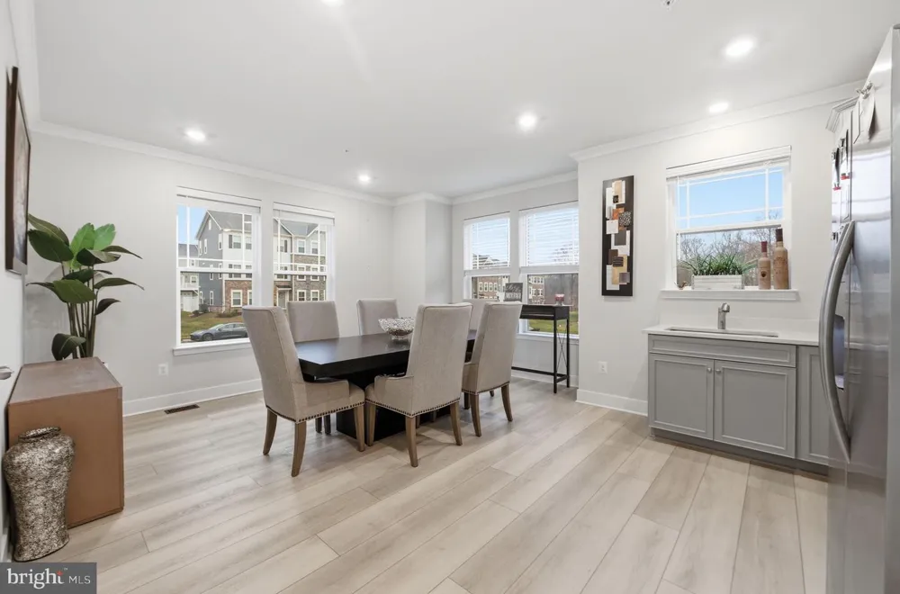 11101 APPLECROSS COURT White Plains, MD 20695