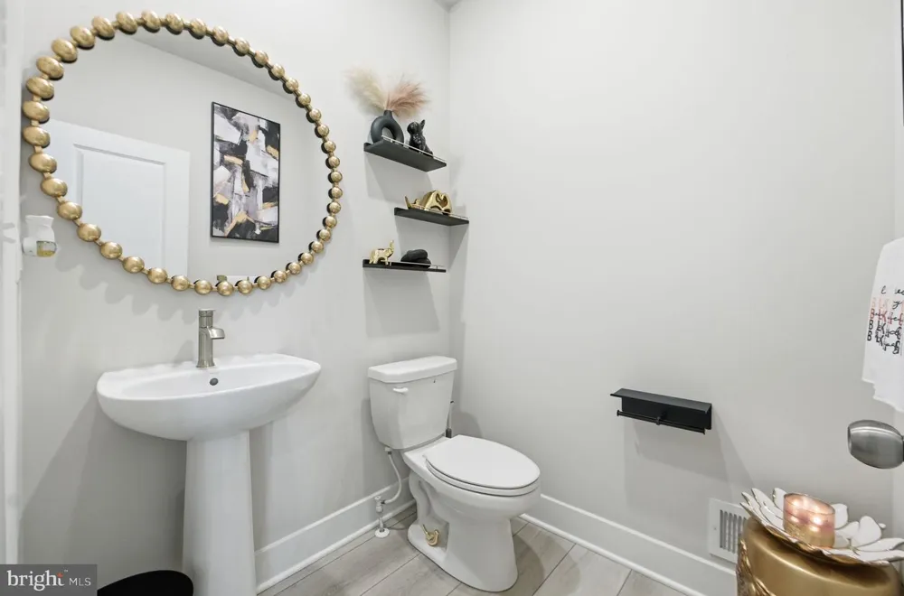 11101 APPLECROSS COURT White Plains, MD 20695