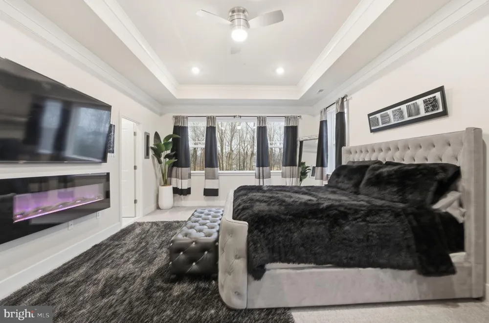 11101 APPLECROSS COURT White Plains, MD 20695