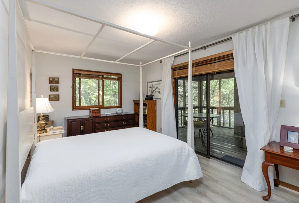 1915 W. Christy Trail Sapphire, NC 28774