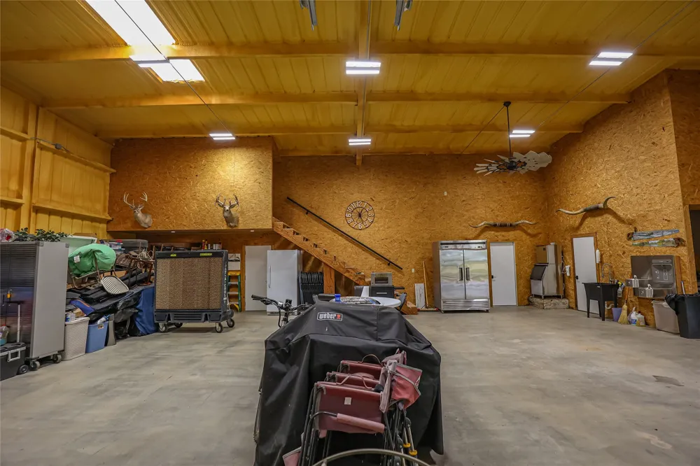 1250 County Rd 419 Rochelle, TX 76872