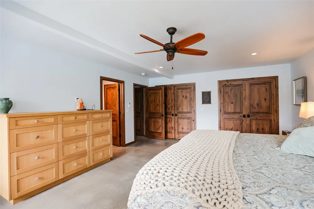 1250 County Rd 419 Rochelle, TX 76872