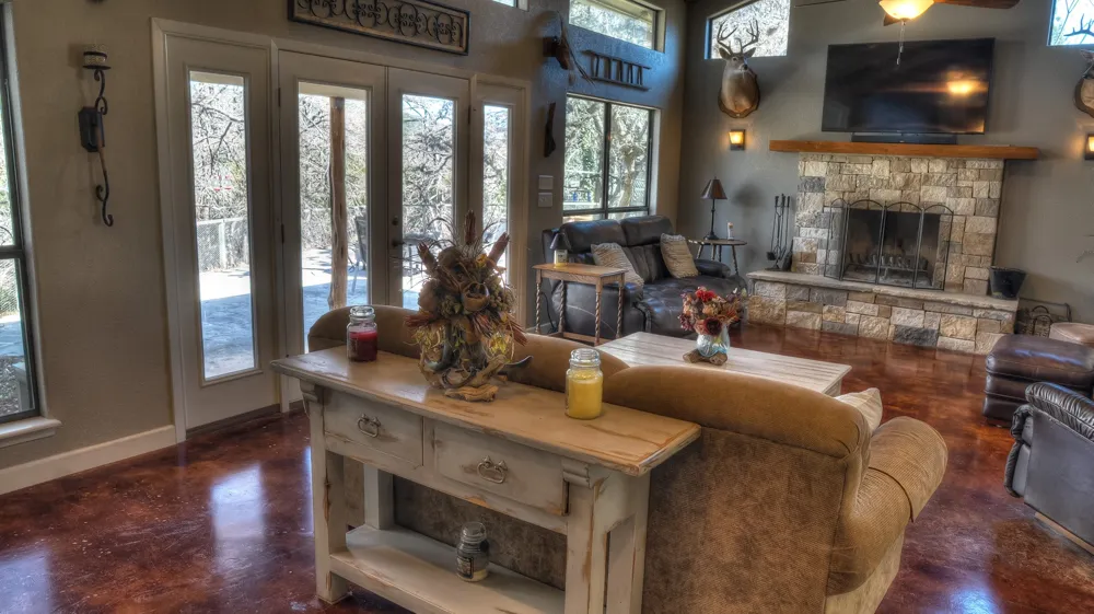 187 ROY CHISUM ROAD Leakey, TX 78873