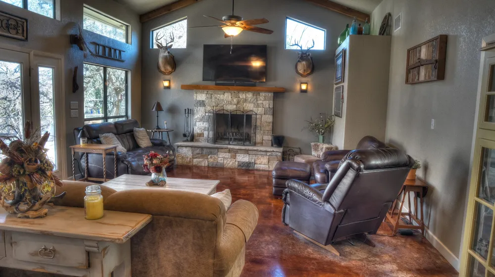 187 ROY CHISUM ROAD Leakey, TX 78873