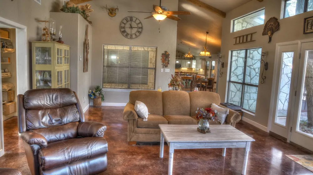 187 ROY CHISUM ROAD Leakey, TX 78873
