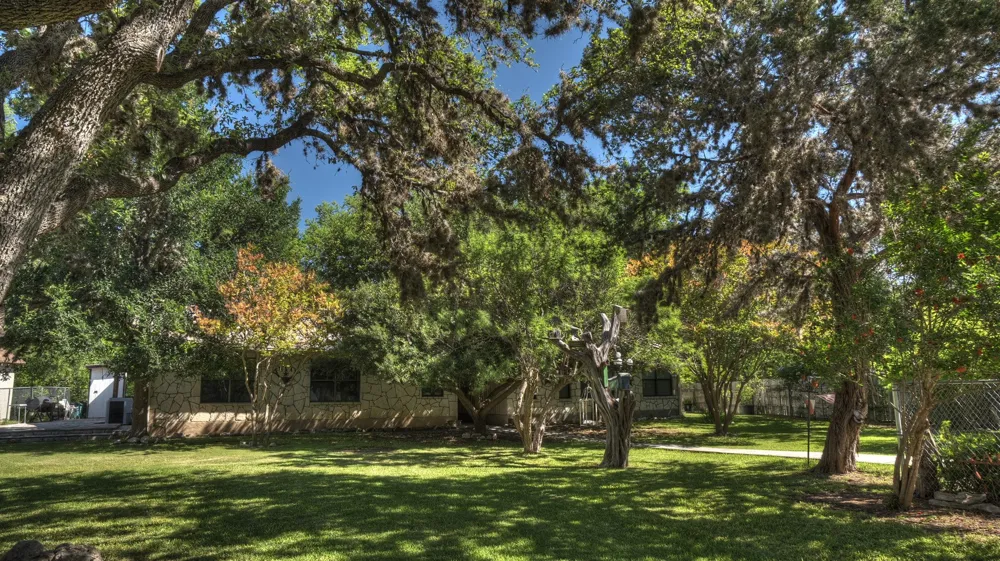 187 ROY CHISUM ROAD Leakey, TX 78873