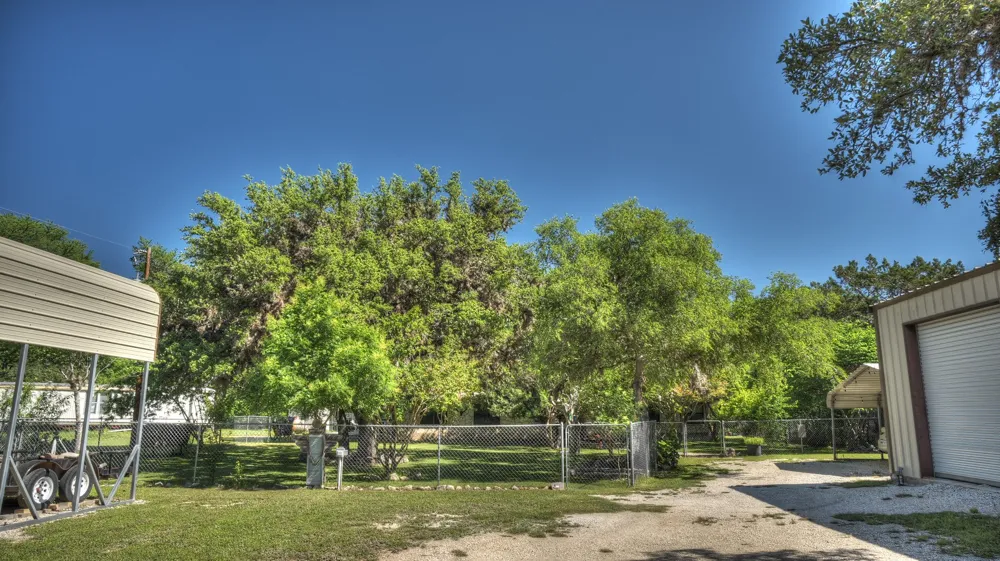 187 ROY CHISUM ROAD Leakey, TX 78873