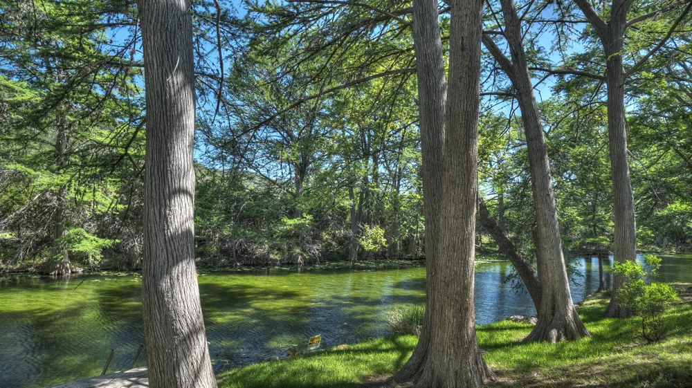 187 ROY CHISUM ROAD Leakey, TX 78873