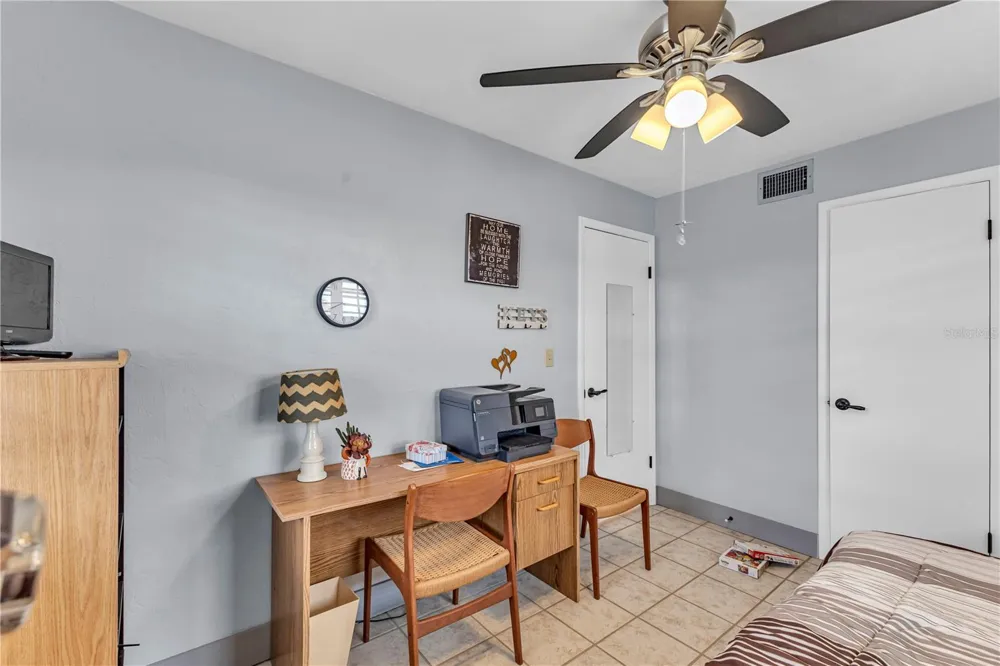 1640 JUNO TRAIL #205C Astor, FL 32102