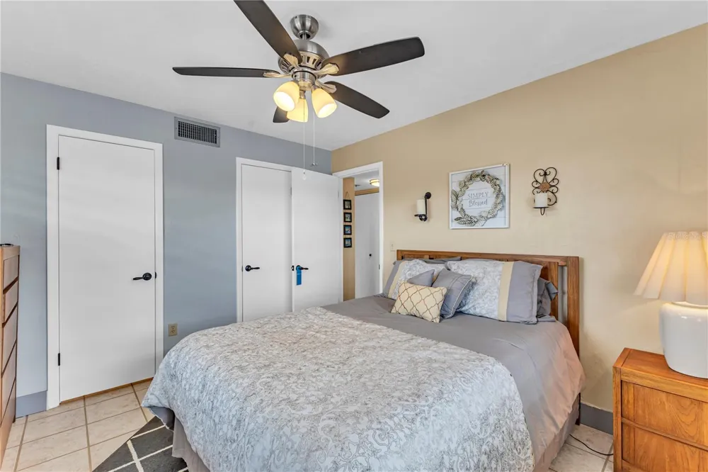 1640 JUNO TRAIL #205C Astor, FL 32102