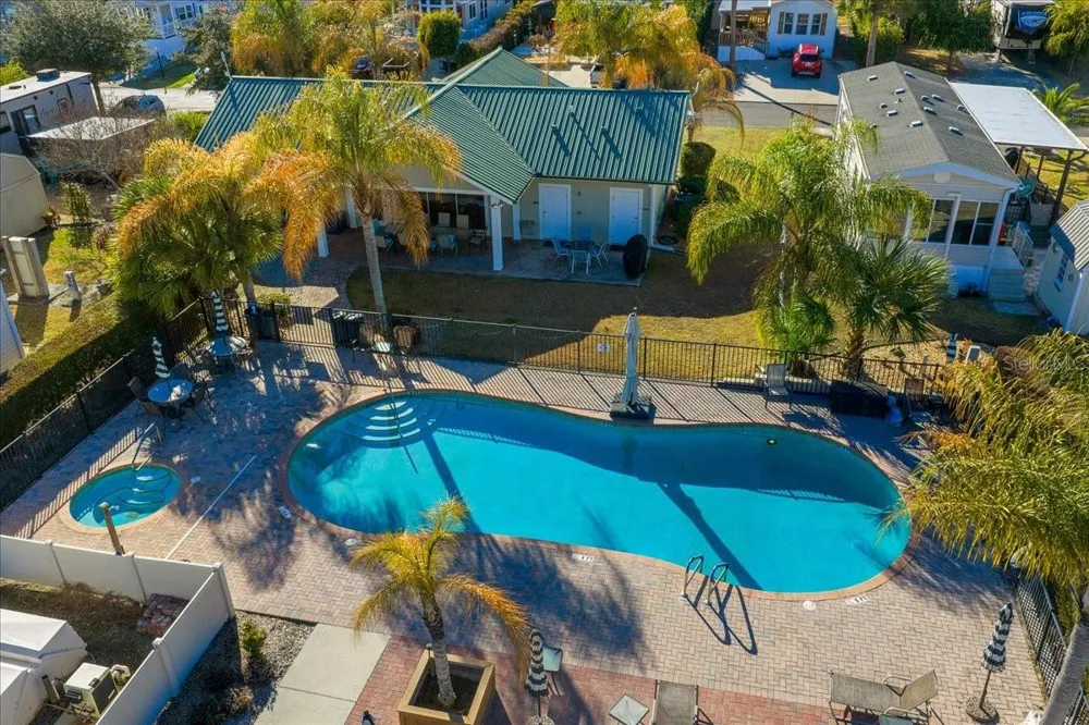 3273 NE 102ND AVENUE ROAD Silver Springs, FL 34488