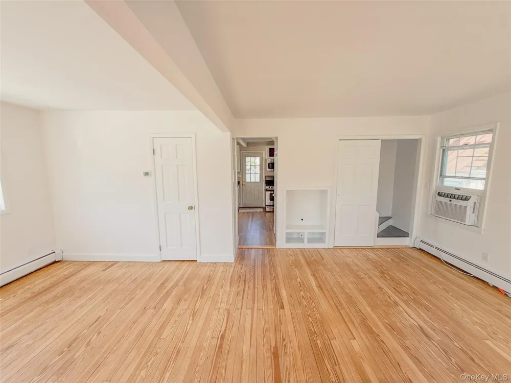 23 Garden City Avenue Point Lookout, NY 11569