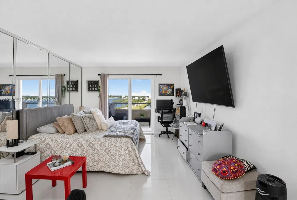 7904 West Dr #1006 North Bay Village, FL 33141