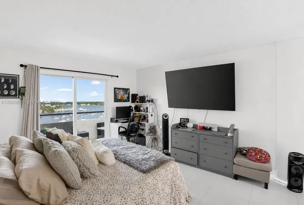 7904 West Dr #1006 North Bay Village, FL 33141