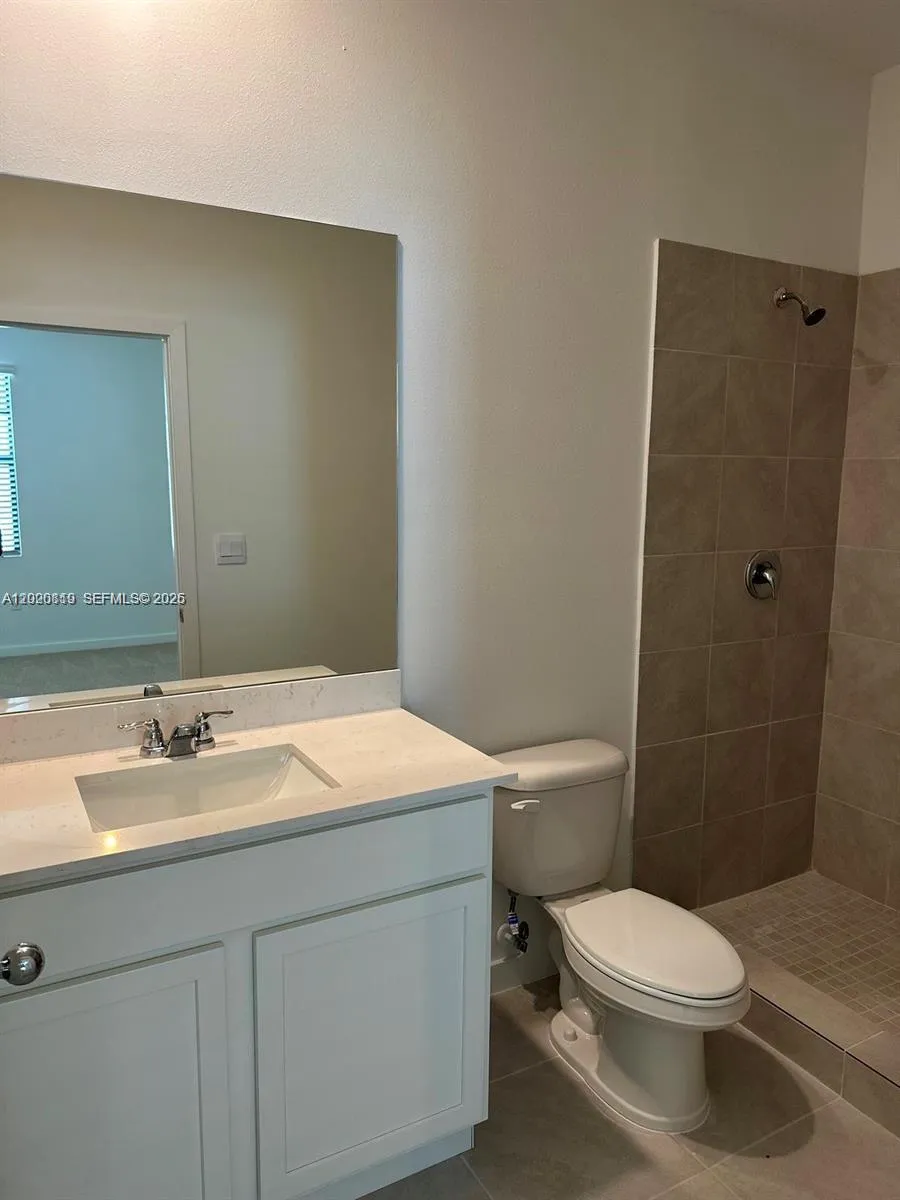 853 SW 12th St Florida City, FL 33034