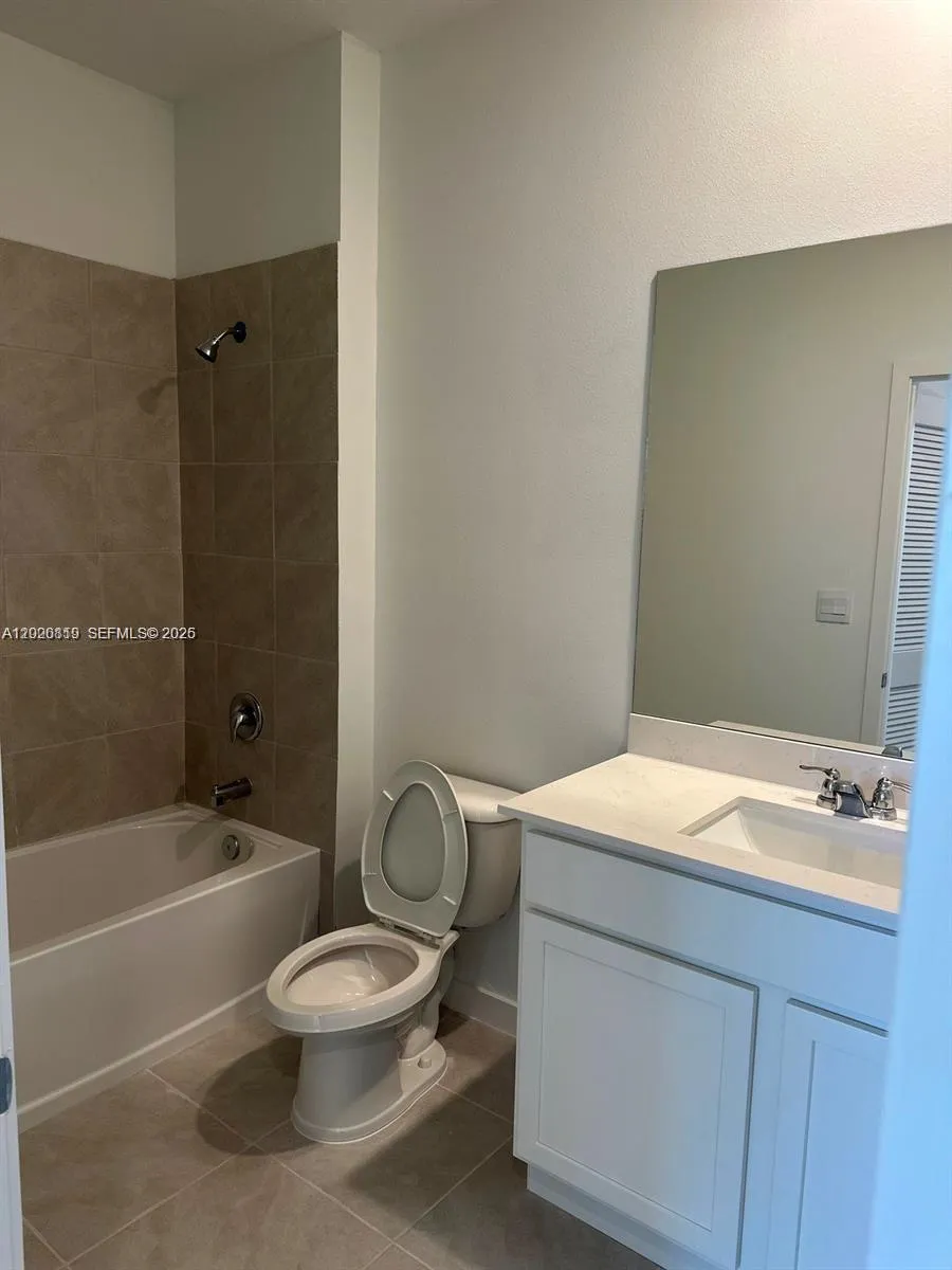853 SW 12th St Florida City, FL 33034