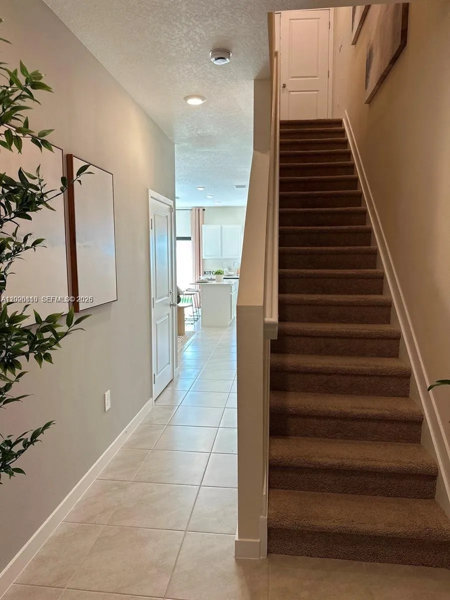 853 SW 12th St Florida City, FL 33034