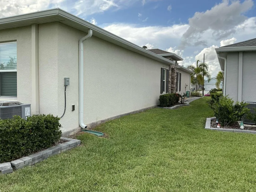 1982 W PALMS DRIVE Port Charlotte, FL 33953