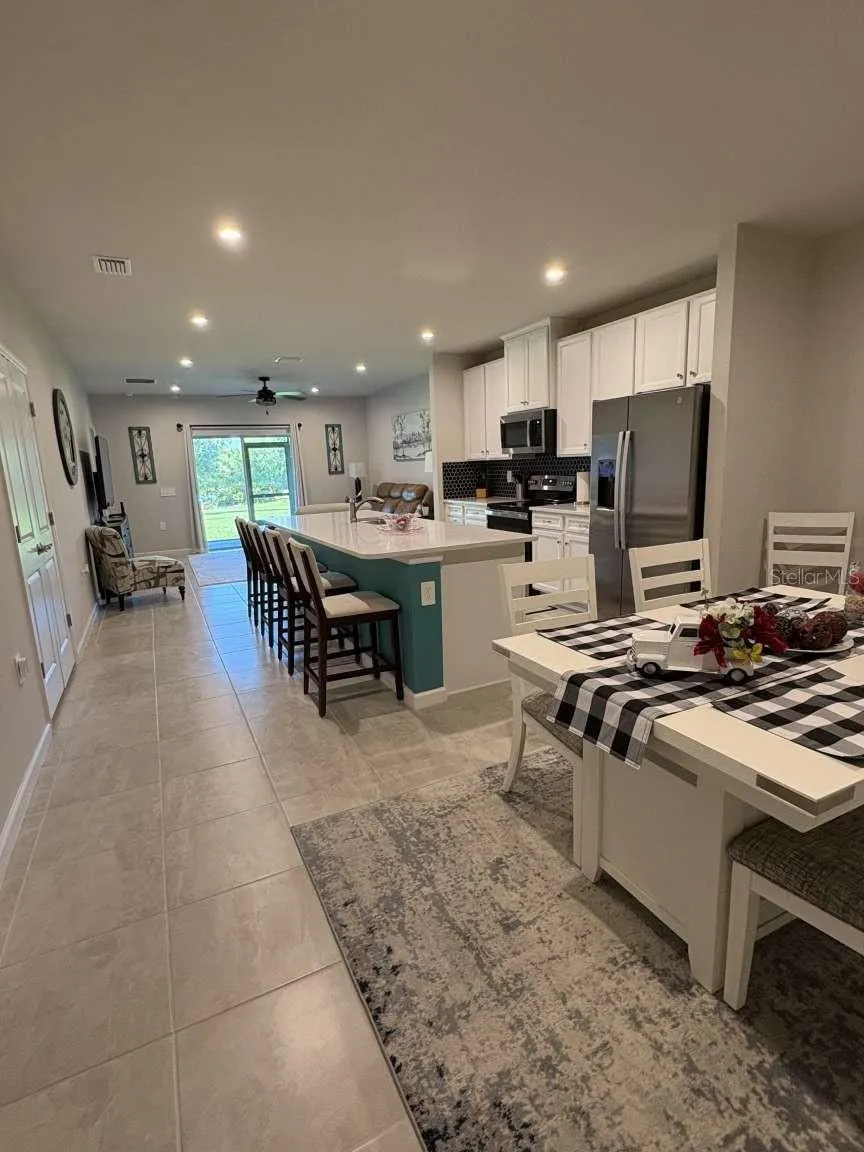 1982 W PALMS DRIVE Port Charlotte, FL 33953