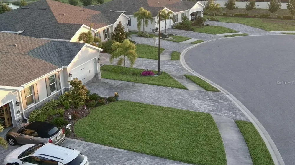 1982 W PALMS DRIVE Port Charlotte, FL 33953