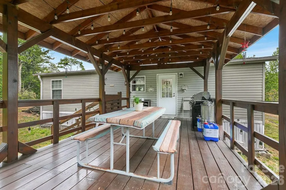 111 Wild Hog Creek Road Rosman, NC 28772
