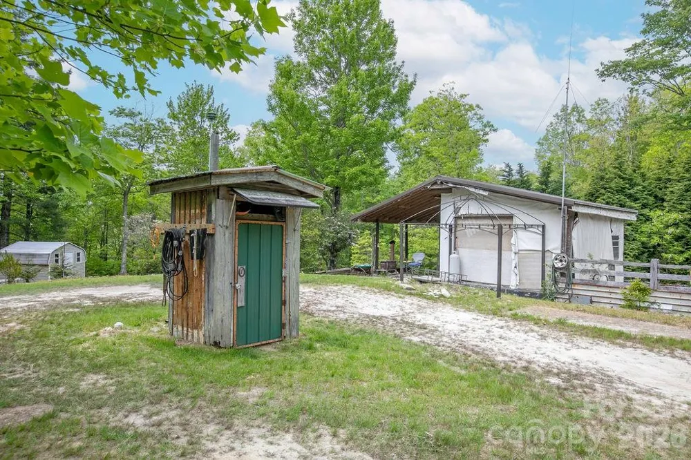 111 Wild Hog Creek Road Rosman, NC 28772