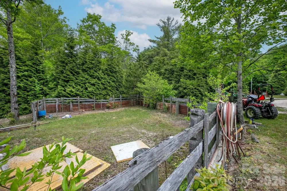 111 Wild Hog Creek Road Rosman, NC 28772
