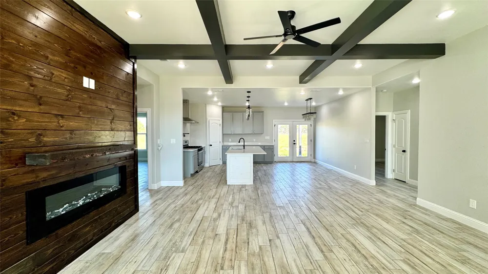 1490 FM 1256 Eustace, TX 75752