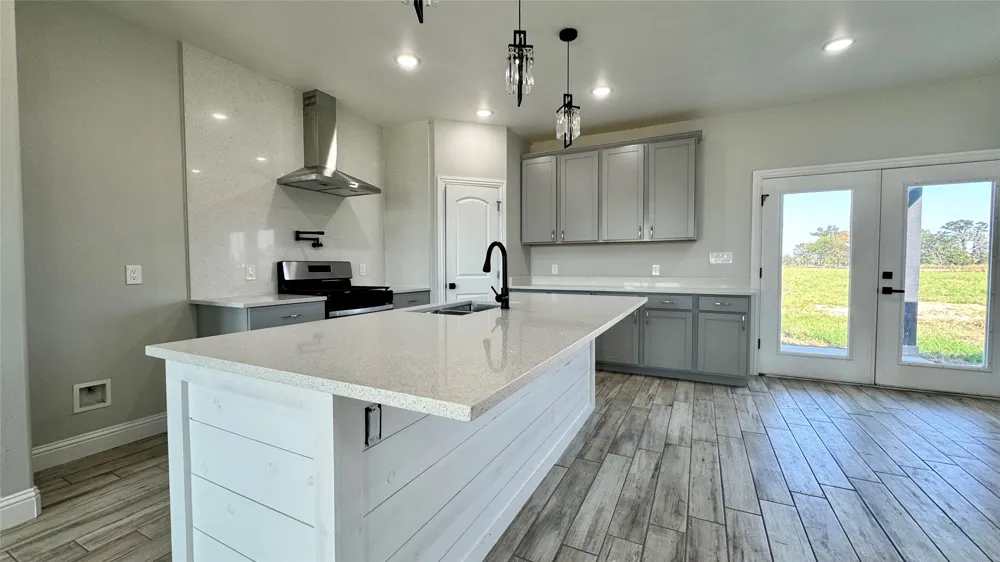 1490 FM 1256 Eustace, TX 75752