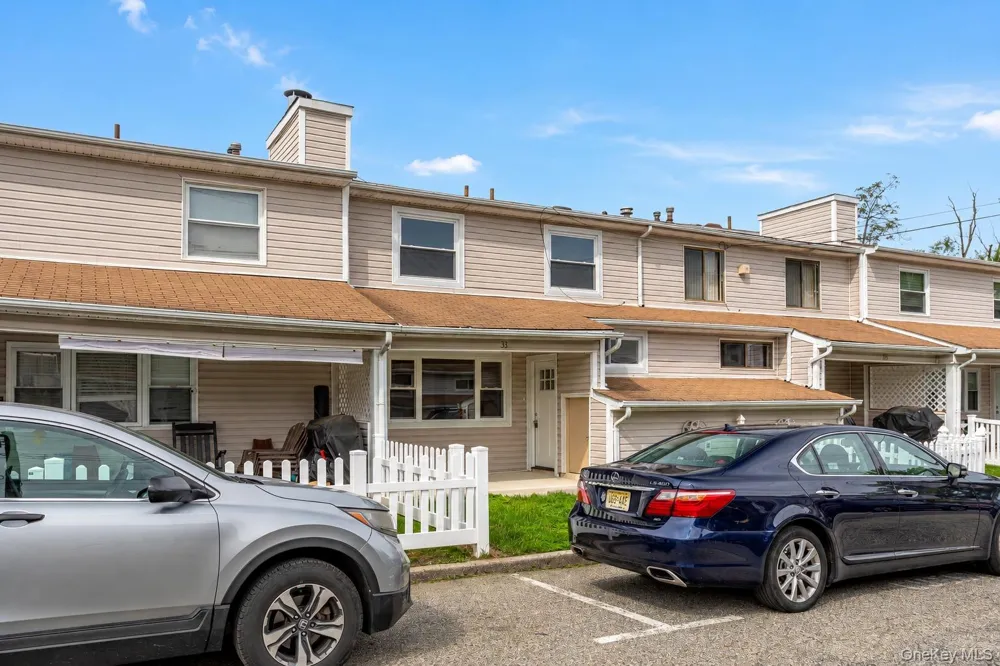 33 Marc Street Staten Island, NY 10314