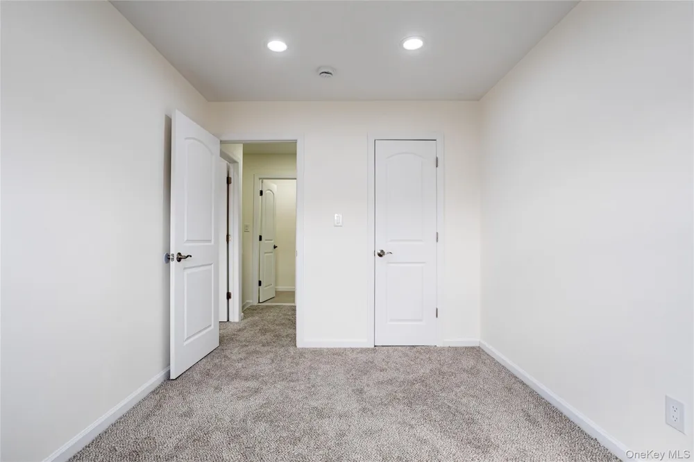 33 Marc Street Staten Island, NY 10314